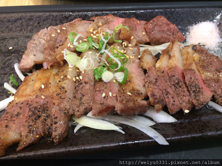 公館夜市美食、台大商圈平價日本料理－新鮮好味道《海人刺身丼飯專賣店》