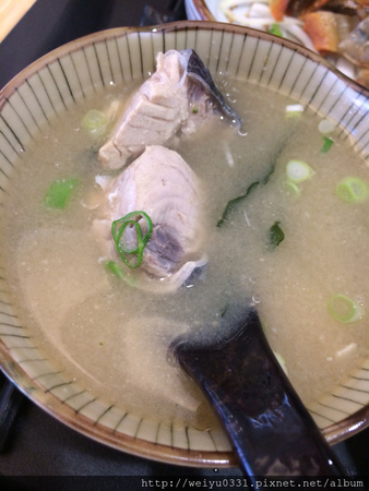 公館夜市美食、台大商圈平價日本料理－新鮮好味道《海人刺身丼飯專賣店》