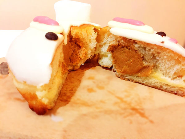 Krispy Kreme 中秋限定甜甜圈。Ｑ萌好兔花生＆芒果月娘。超療癒造型融化～～
