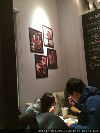 《MR.PAPA WAFFLE&CAFE比利時鬆餅專賣店》－東區下午茶、忠孝敦化人氣餐點