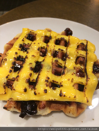 《MR.PAPA WAFFLE&CAFE比利時鬆餅專賣店》－東區下午茶、忠孝敦化人氣餐點