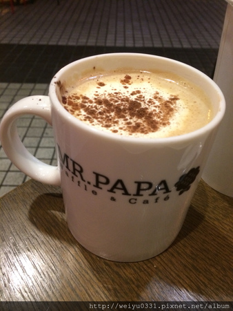 《MR.PAPA WAFFLE&CAFE比利時鬆餅專賣店》－東區下午茶、忠孝敦化人氣餐點