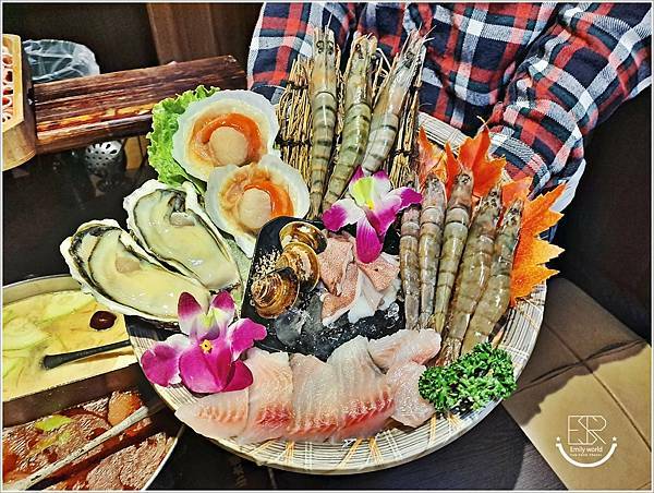 中壢美食 稻葉山城麻辣鍋 (19).jpg