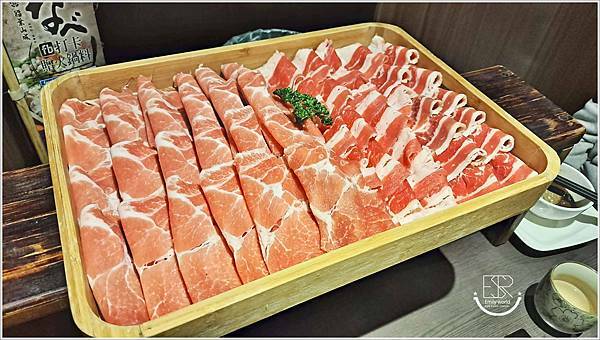 中壢美食 稻葉山城麻辣鍋 (9).jpg