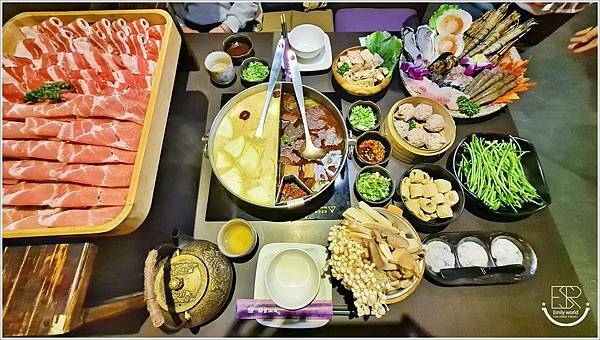 中壢美食 稻葉山城麻辣鍋 (10).jpg