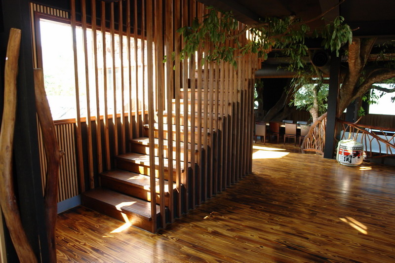 雕之森--埔里的日本料理--秀太大了差很多