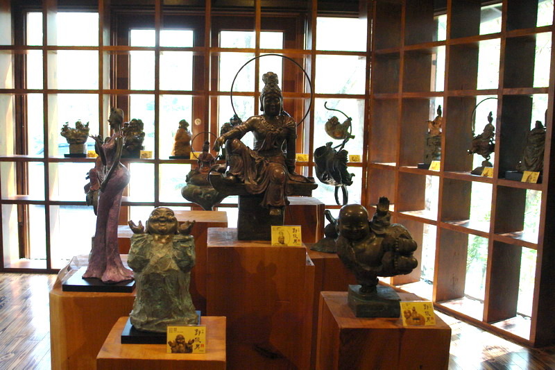 雕之森--埔里的日本料理--秀太大了差很多