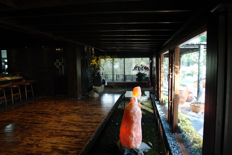 雕之森--埔里的日本料理--秀太大了差很多