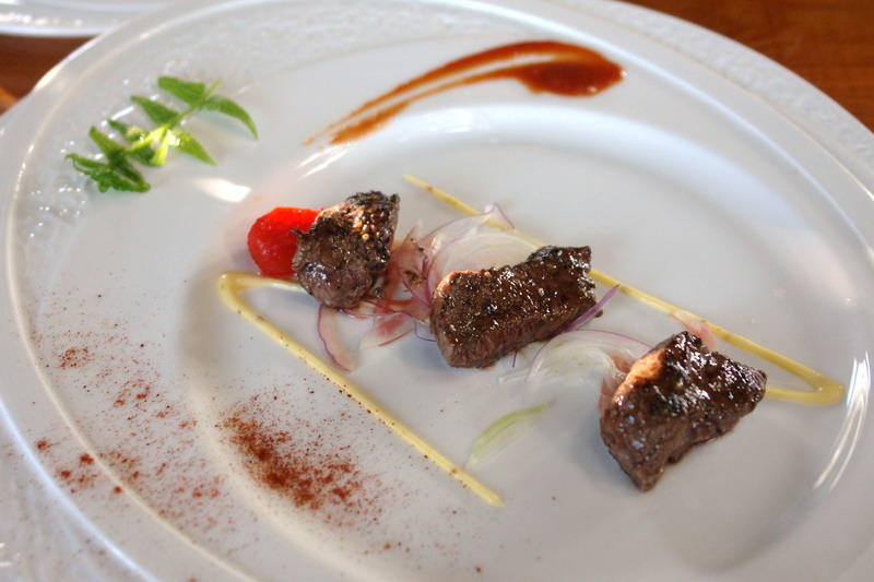 雕之森--埔里的日本料理--秀太大了差很多