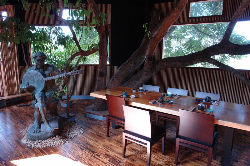 雕之森--埔里的日本料理--秀太大了差很多