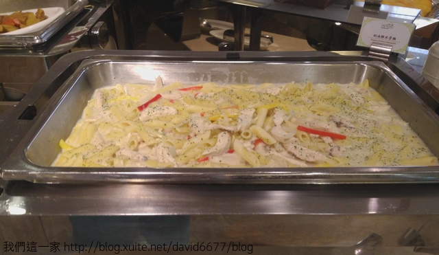 奶油雞水管麵.jpg - 富信大飯店樂廚自助餐廳