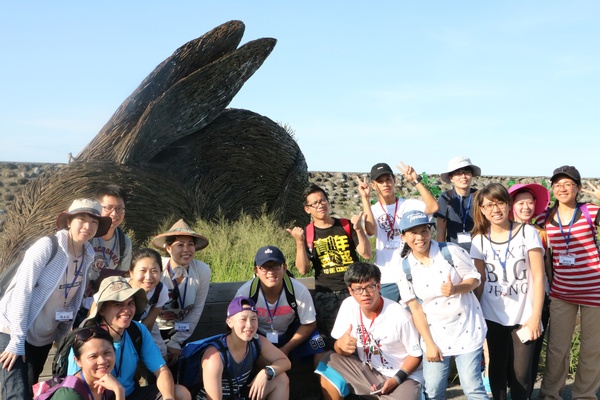 東海岸部落工作假期「一起比西里岸」,DIY"阿美族小點心督潤"(糯米糰)、比西里岸部落巡禮、法樂海風味餐、paw paw鼓初體驗