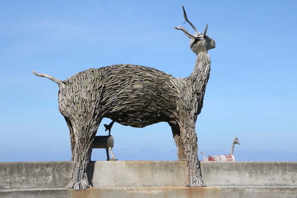 東海岸部落工作假期「一起比西里岸」,DIY"阿美族小點心督潤"(糯米糰)、比西里岸部落巡禮、法樂海風味餐、paw paw鼓初體驗