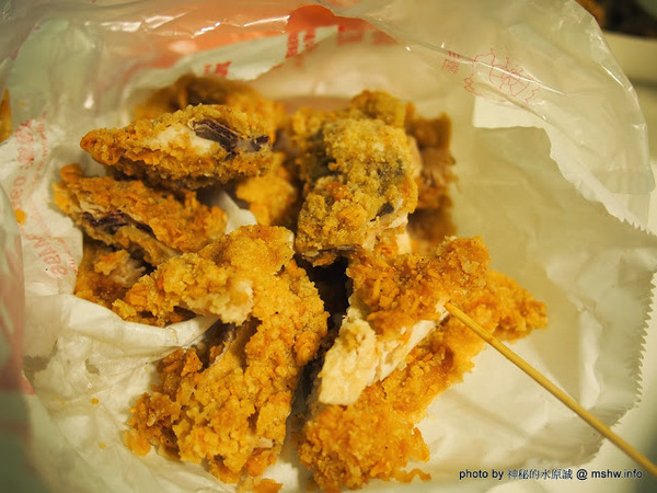 食香客雞會站雞排專賣(北門總店):【食記】台南中西區-食香客雞會站雞排茶飲專賣店@台南北門總店 : 份量實在,甜鹹交錯的創意炸物 食香客雞會站雞排專賣(北門總店):【食記】台南中西區-食香客雞會站雞排茶飲專賣店@台南北門總店 : 份量實在,甜鹹交錯的創意炸物