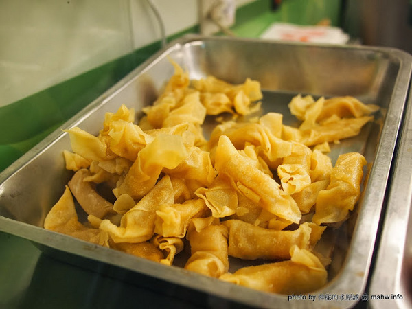 食香客雞會站雞排專賣(北門總店):【食記】台南中西區-食香客雞會站雞排茶飲專賣店@台南北門總店 : 份量實在,甜鹹交錯的創意炸物 食香客雞會站雞排專賣(北門總店):【食記】台南中西區-食香客雞會站雞排茶飲專賣店@台南北門總店 : 份量實在,甜鹹交錯的創意炸物