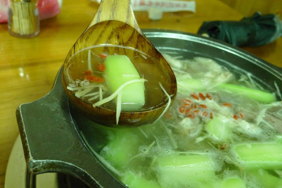 林家蔬菜羊肉爐。冬天想補就靠它