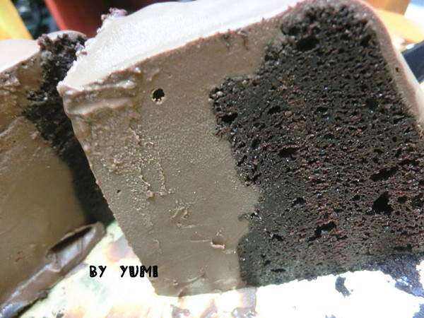 貝克街：【愛評口碑券♥第三十一彈♥宅配體驗】高級精品般的謎-特級濃郁巧克力蛋糕@貝克街