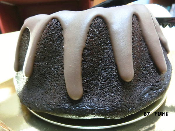 貝克街：【愛評口碑券♥第三十一彈♥宅配體驗】高級精品般的謎-特級濃郁巧克力蛋糕@貝克街