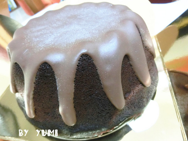 貝克街：【愛評口碑券♥第三十一彈♥宅配體驗】高級精品般的謎-特級濃郁巧克力蛋糕@貝克街
