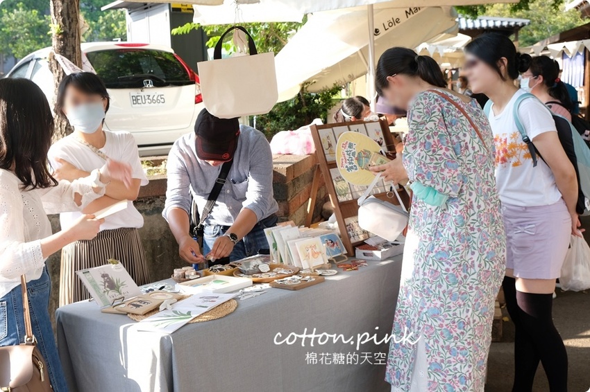 只有一天!台中小蝸牛市集不一樣!這次主角換毛孩~眾奴才們還不快伺候主子著裝出門 只有一天!台中小蝸牛市集不一樣!這次主角換毛孩~眾奴才們還不快伺候主子著裝出門
