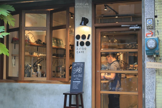 2/100 Café-21
