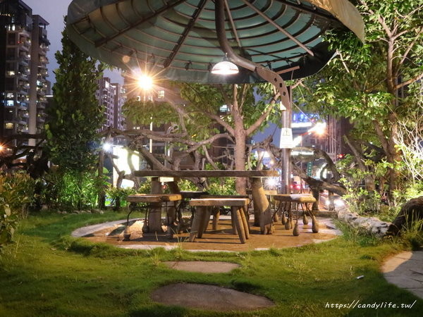 城市部落原住民風味餐廳(台中店):台中美食│城市部落原住民風味餐廳台中店〃隱身在喧嘩都市裡的城市部落,創意特色原住民料理讓你驚喜連連~