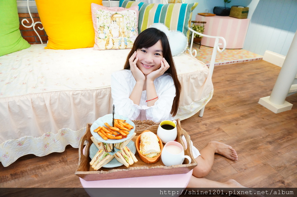 花蓮市民宿推薦 白兔先生.愛麗絲夢幻主題民宿.花蓮特色民宿