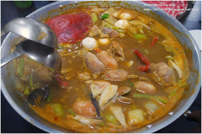 [Food][台北大安] 來自澳門的花甲蟹鍋~黑潮市集