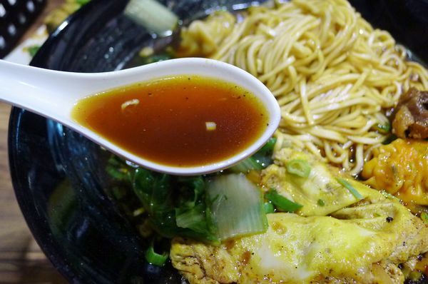 卯金刀抄手舖：口碑16-對人友善餐廳.食材美味豐盛的卯金刀抄手舖