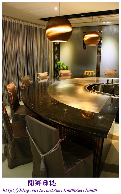 (吃)台北-圓桌鐵板燒涮涮鍋-頂級鐵板料理讓人一吃就上癮~