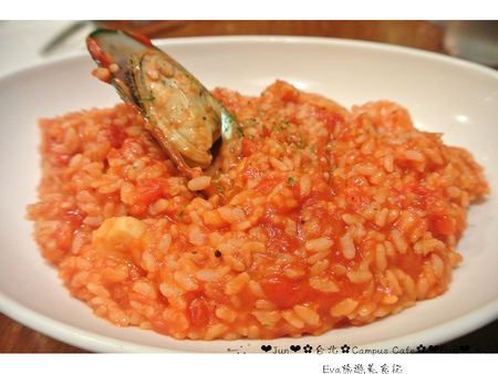 CAMPUS CAFE(南京店)：【食記】oO。台北　Campus Cafe　康熙來了推推的超好吃店家，超囂張的提拉米蘇瀑布，讓我們一起消滅它吧～。o○。