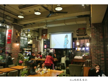 CAMPUS CAFE(南京店)：【食記】oO。台北　Campus Cafe　康熙來了推推的超好吃店家，超囂張的提拉米蘇瀑布，讓我們一起消滅它吧～。o○。