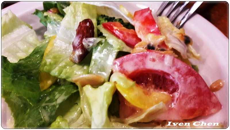 CAMPUS CAFE(南京店)：《捷運南京三民美食》CP值高的人氣爆紅美式輕食餐廳『CAMPUS-CAFE-南京店』-『愛評體驗團』