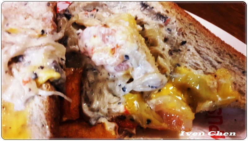 CAMPUS CAFE(南京店)：《捷運南京三民美食》CP值高的人氣爆紅美式輕食餐廳『CAMPUS-CAFE-南京店』-『愛評體驗團』