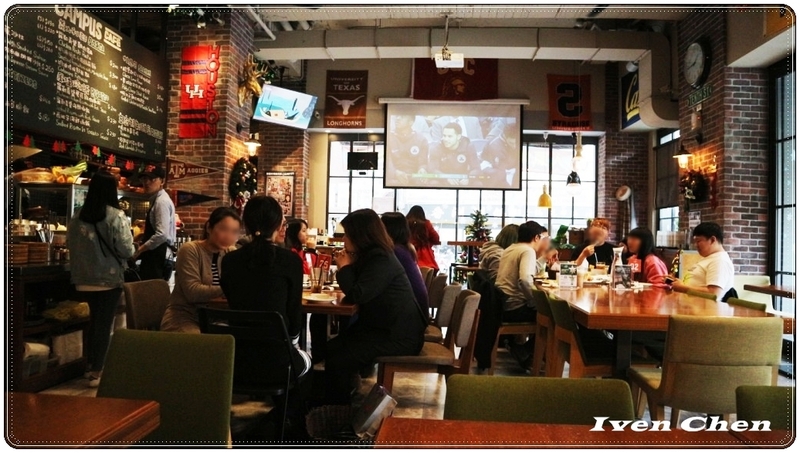 CAMPUS CAFE(南京店)：《捷運南京三民美食》CP值高的人氣爆紅美式輕食餐廳『CAMPUS-CAFE-南京店』-『愛評體驗團』