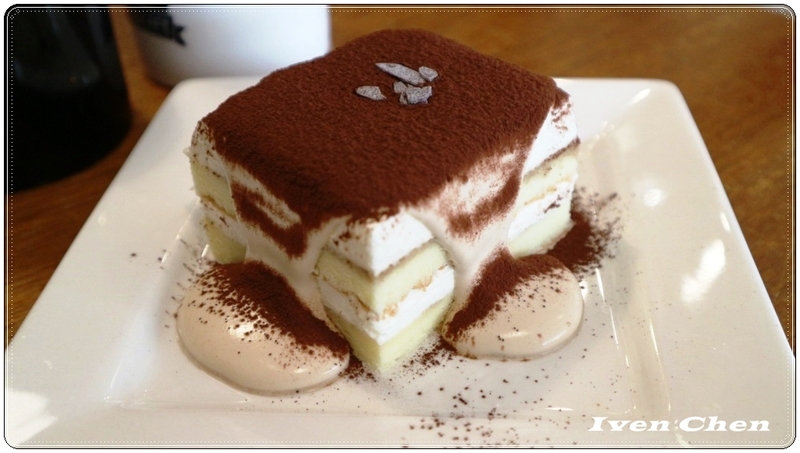 CAMPUS CAFE(南京店)：《捷運南京三民美食》CP值高的人氣爆紅美式輕食餐廳『CAMPUS-CAFE-南京店』-『愛評體驗團』