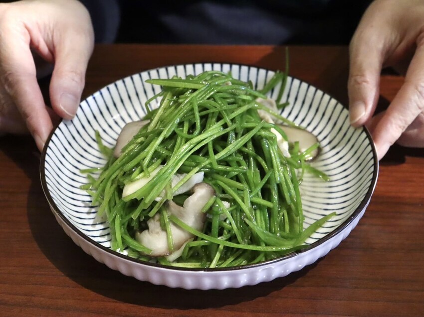 狗一下｜公館商圈高CP值深夜居酒屋。平價串燒菜單超過上百種品項，小資族、學生黨必收 – 艾瑞絲的吃貨日常