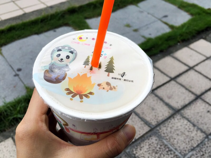 台北劍潭 | 澱粉控的厚餅油條!基河豆漿店 / 老張炭烤燒餅
