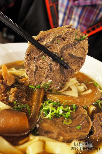 IMG_2565.JPG IMG_2565.JPG