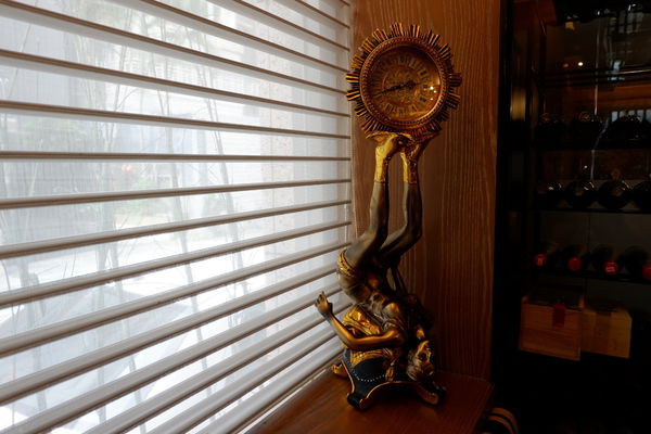 【餐廳】台北・大安區|台北東區・捷運忠孝復興站・使用澳洲頂級花腱、美國腱子心の頂級牛肉麵・搭配紅酒新吃法!天下三絕麵食館