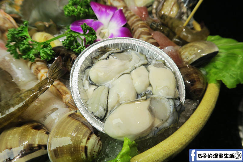 天鍋宴 天母店 台北火鍋 海陸雙人鍋 鮮蚵很多