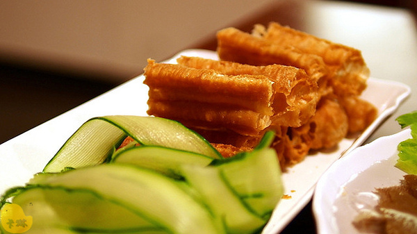 紅門宴：【食記】《紅門宴四川麻辣鴛鴦火鍋》四川媳婦的店