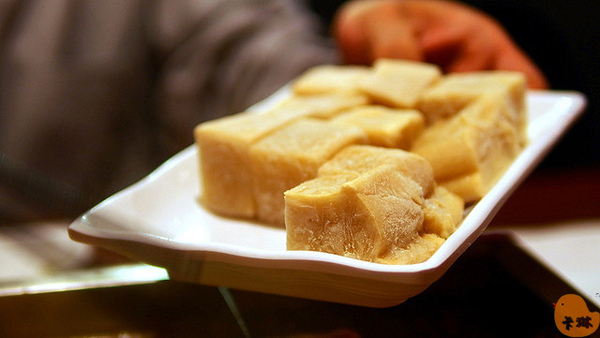 紅門宴：【食記】《紅門宴四川麻辣鴛鴦火鍋》四川媳婦的店