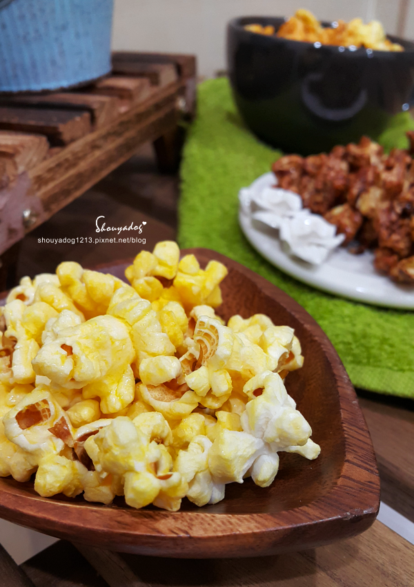 米樂繽紛爆米花，史努比罐的原味爆米花，幾米星空兔的黃巧達起司爆米花，月兔派對橘罐的巧克力爆米花，森林哈妮鹿的焦糖爆米花