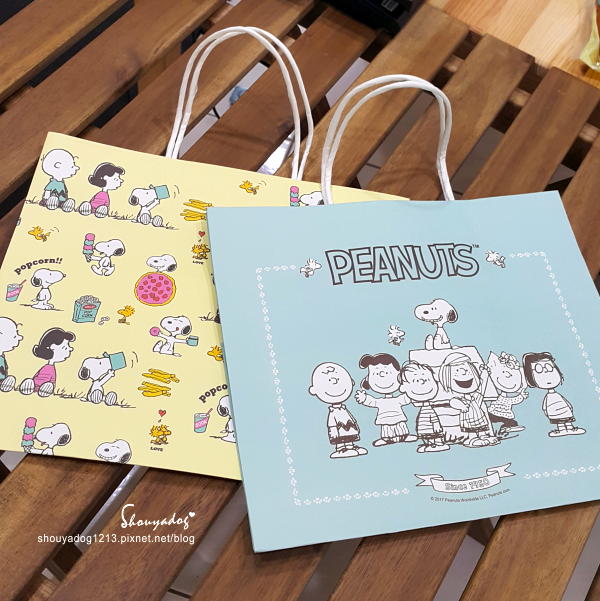 米樂繽紛爆米花，史努比罐的原味爆米花，幾米星空兔的黃巧達起司爆米花，月兔派對橘罐的巧克力爆米花，森林哈妮鹿的焦糖爆米花