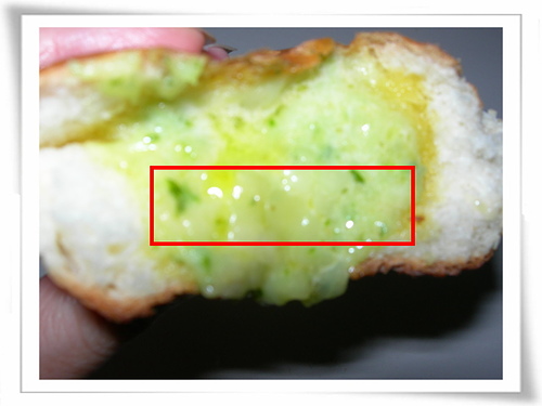 巴特里拉絲蒜香起司奶油餐包