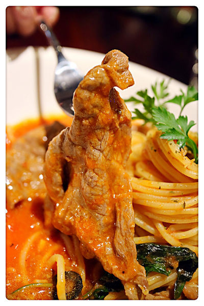 【中和美食】Mita Pasta米塔義式廚房 中和店 ~ 四號公園美食推薦❤️好吃又不貴的義式料理 - 捷運永安市場站