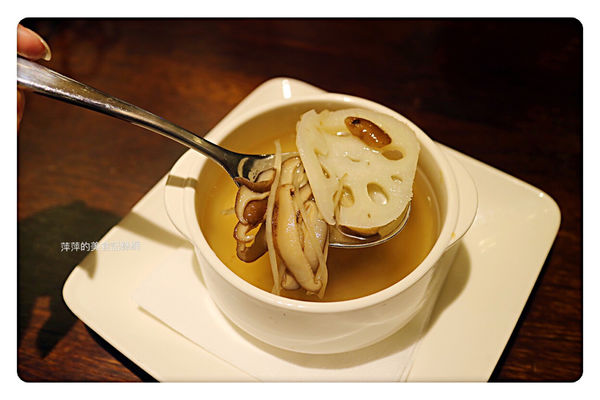 【中和美食】Mita Pasta米塔義式廚房 中和店 ~ 四號公園美食推薦❤️好吃又不貴的義式料理 - 捷運永安市場站