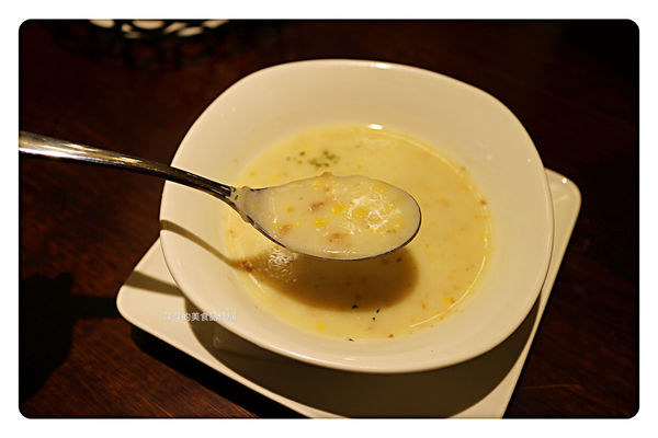 【中和美食】Mita Pasta米塔義式廚房 中和店 ~ 四號公園美食推薦❤️好吃又不貴的義式料理 - 捷運永安市場站