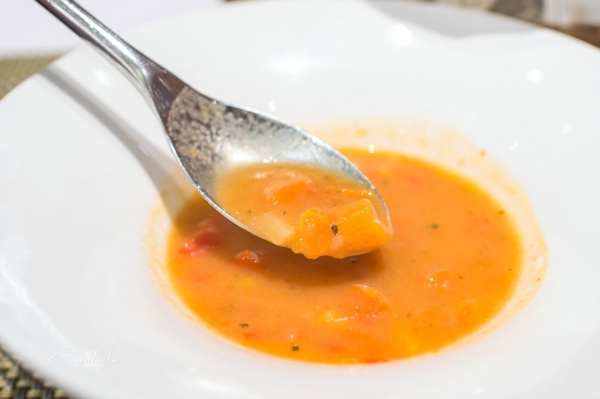 富信大飯店 汎塔莎西餐廳 - 近南港展覽館 免費接駁車 - 卡琳。摸魚兒趣